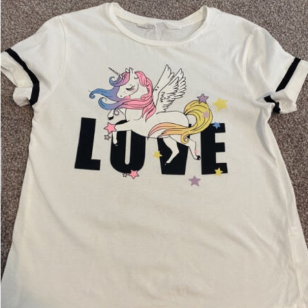 Girls h&m unicorn love shirt